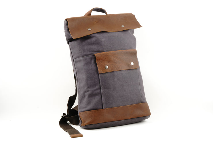 canvas leather backpack with no magnets Waxed Canvas Backpack with Leather Trim and magnetic closing, 100% Wat – United Leather New York